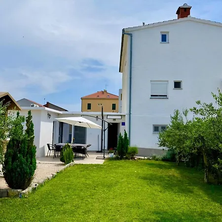 Fabo In Dalmatien Apartman *